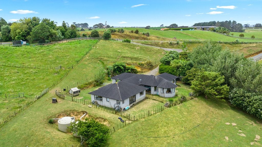 237 Smith Road, Waiuku - Carousel 2