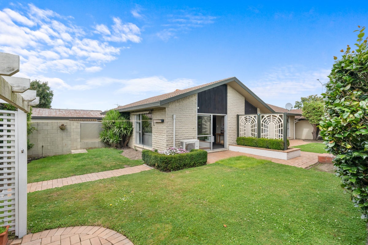 188 Sawyers Arms Road, Bishopdale, Christchurch - Carousel 1