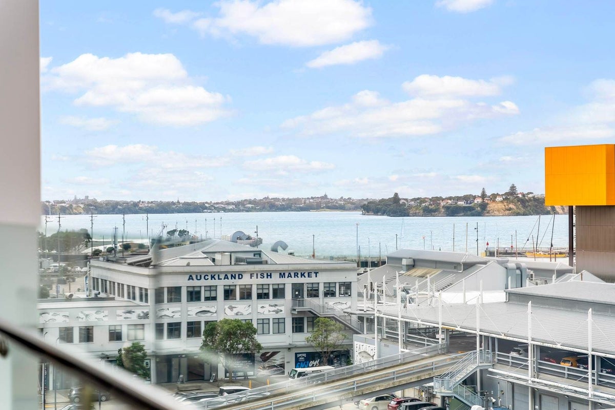 506/70 Daldy Street, Auckland Central, Auckland - Carousel 1