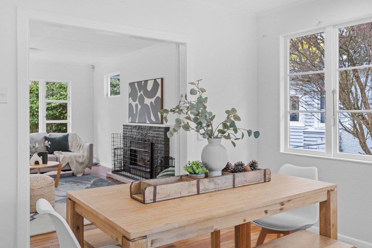 79 Victoria Street, Carterton - Carousel 2
