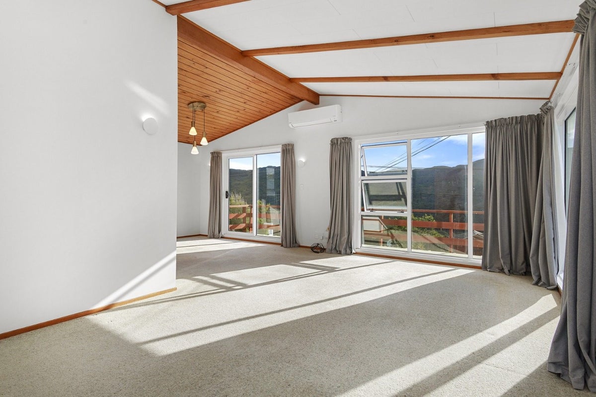 76 Warwick Street, Wilton, Wellington - Carousel 2