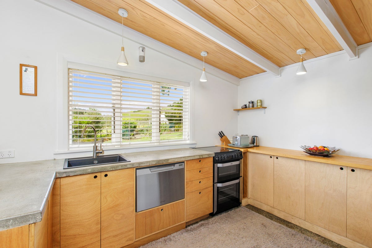 474 Whangaripo Valley Road, Whangaripo, Wellsford - Carousel 2