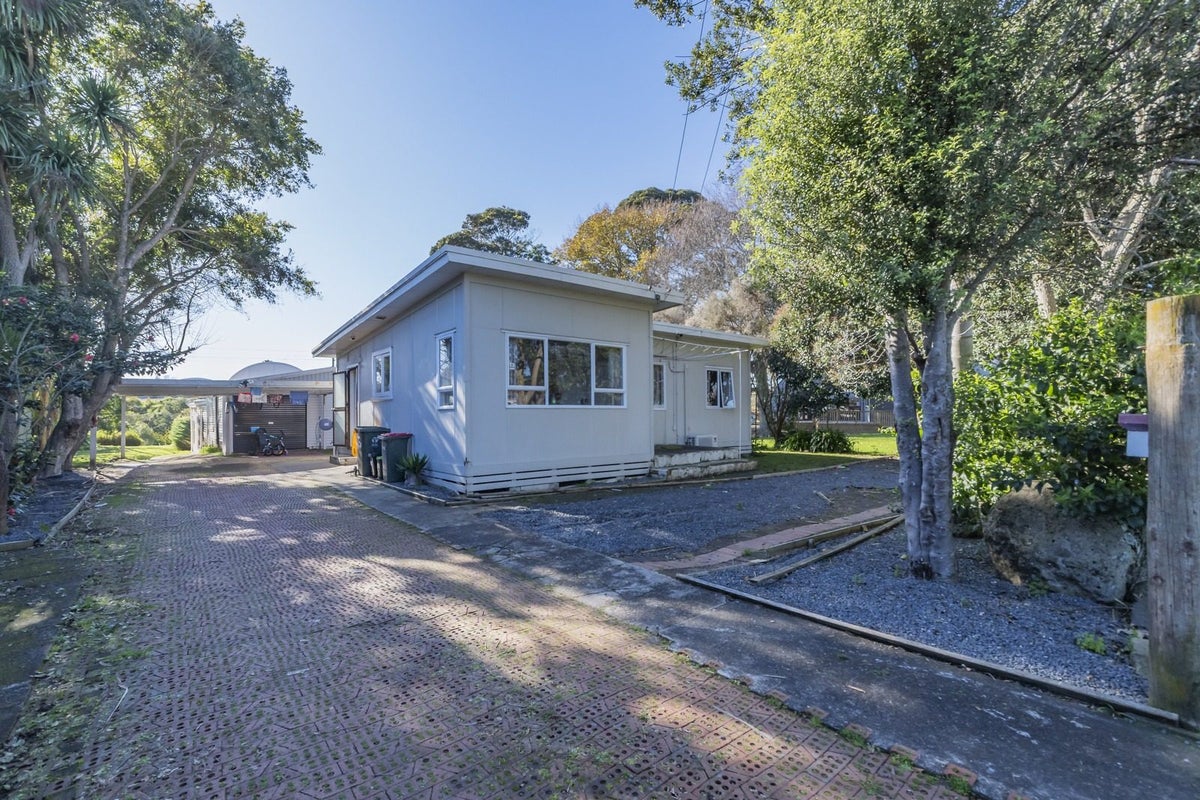 26 Frances Street, Manurewa, Auckland - Carousel 1