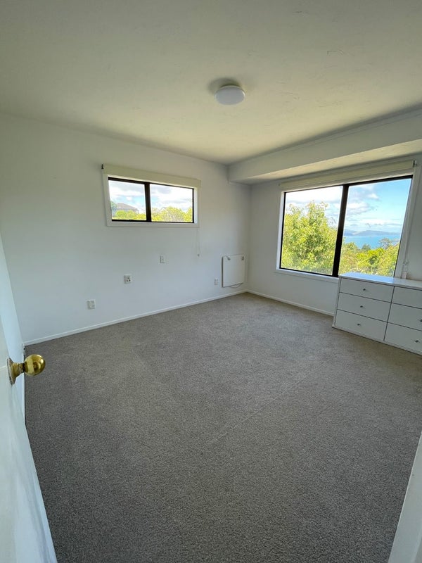 16B JASMINE GRove, MAUNGARAKI, LOWER HUTT - Carousel 10