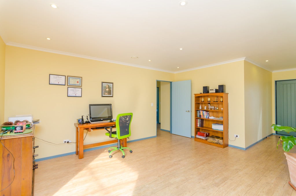 23 Southey Road, Masterton - Carousel 26