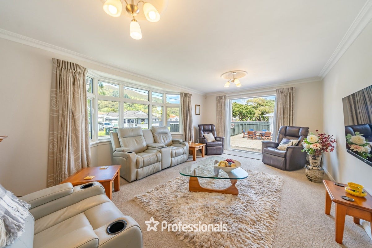 32 Birdwood Road, Waterloo, Lower Hutt - Carousel 2