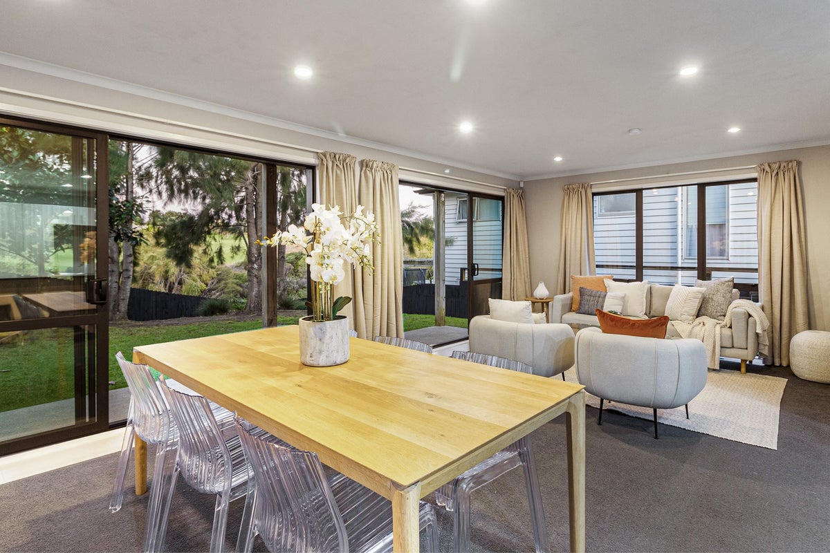 21 Buccaneer Court, Gulf Harbour, Whangaparaoa - Carousel 2