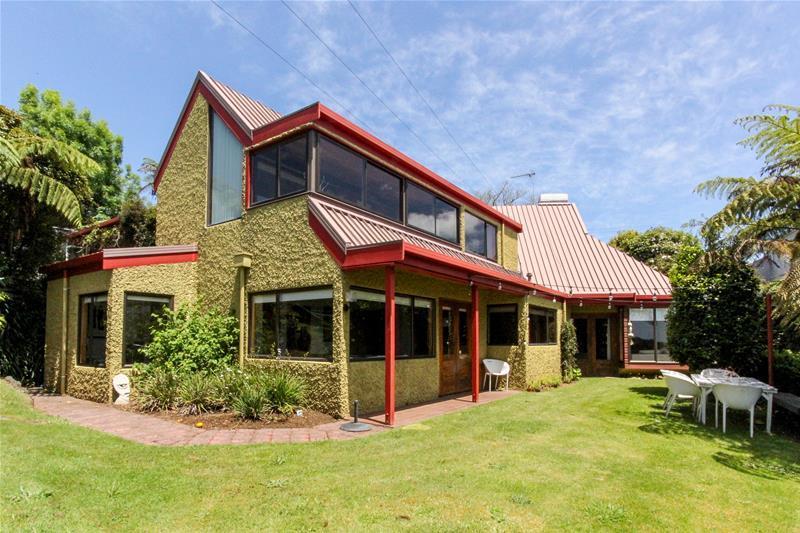 319 Mangorei Road, Merrilands, New Plymouth - Carousel 1