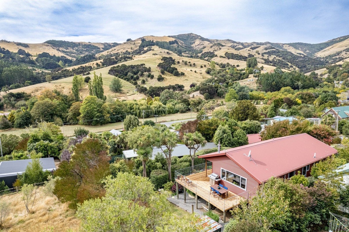 6 Kotlowski Road, Takamatua, Akaroa - Carousel 2