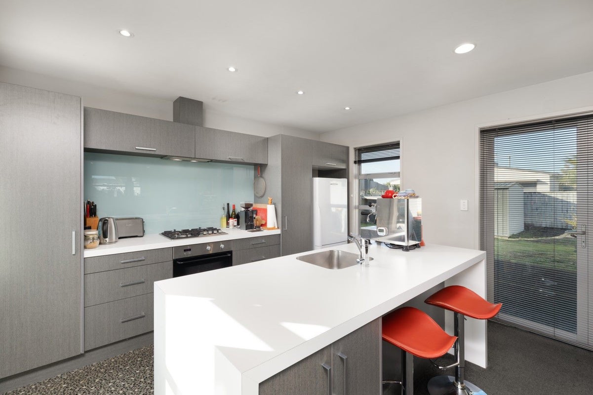 56 Dillon Drive, Bell Block, New Plymouth - Carousel 2