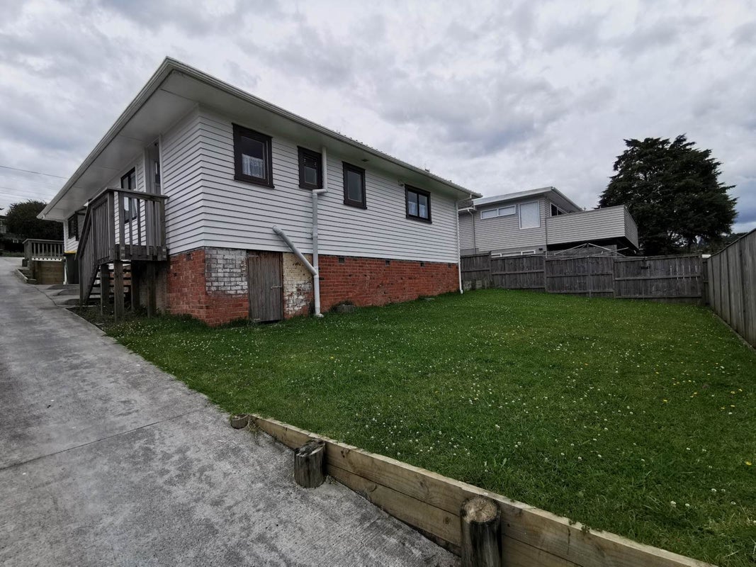 13 Barron Drive, Green Bay, Auckland - Carousel 10