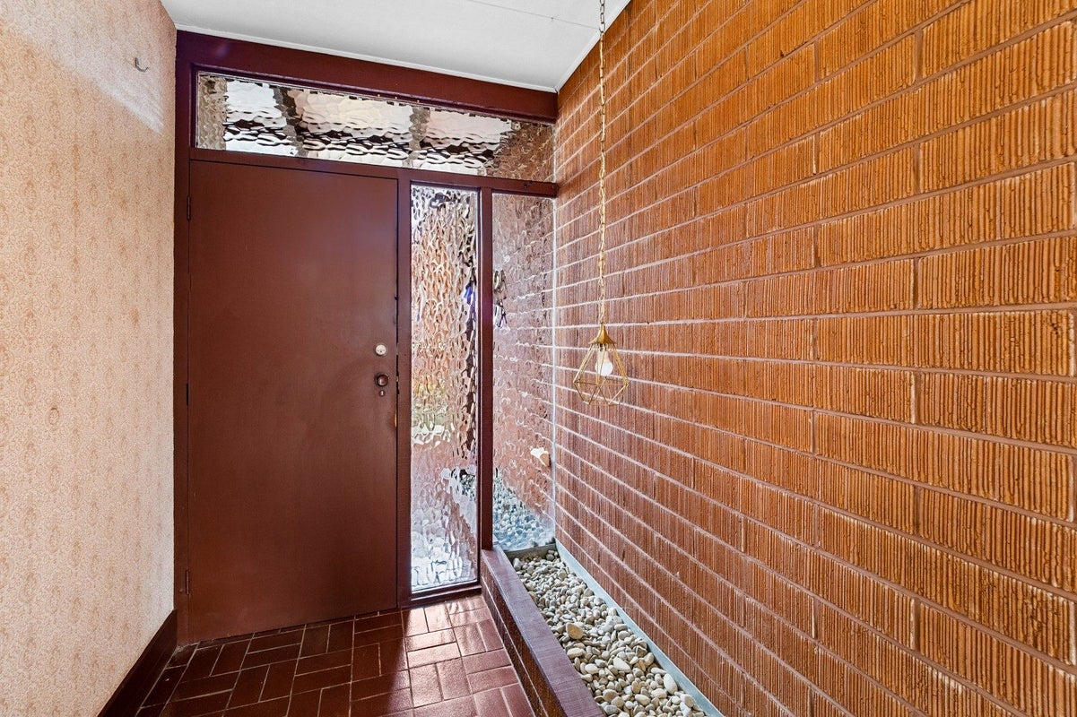11 Hefford Place, Allenton, Ashburton - Carousel 2