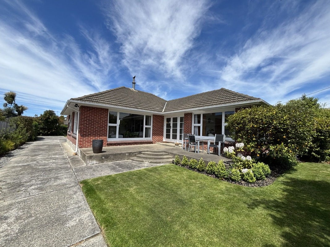 31 Springbank Street, Bryndwr, Christchurch - Carousel 1