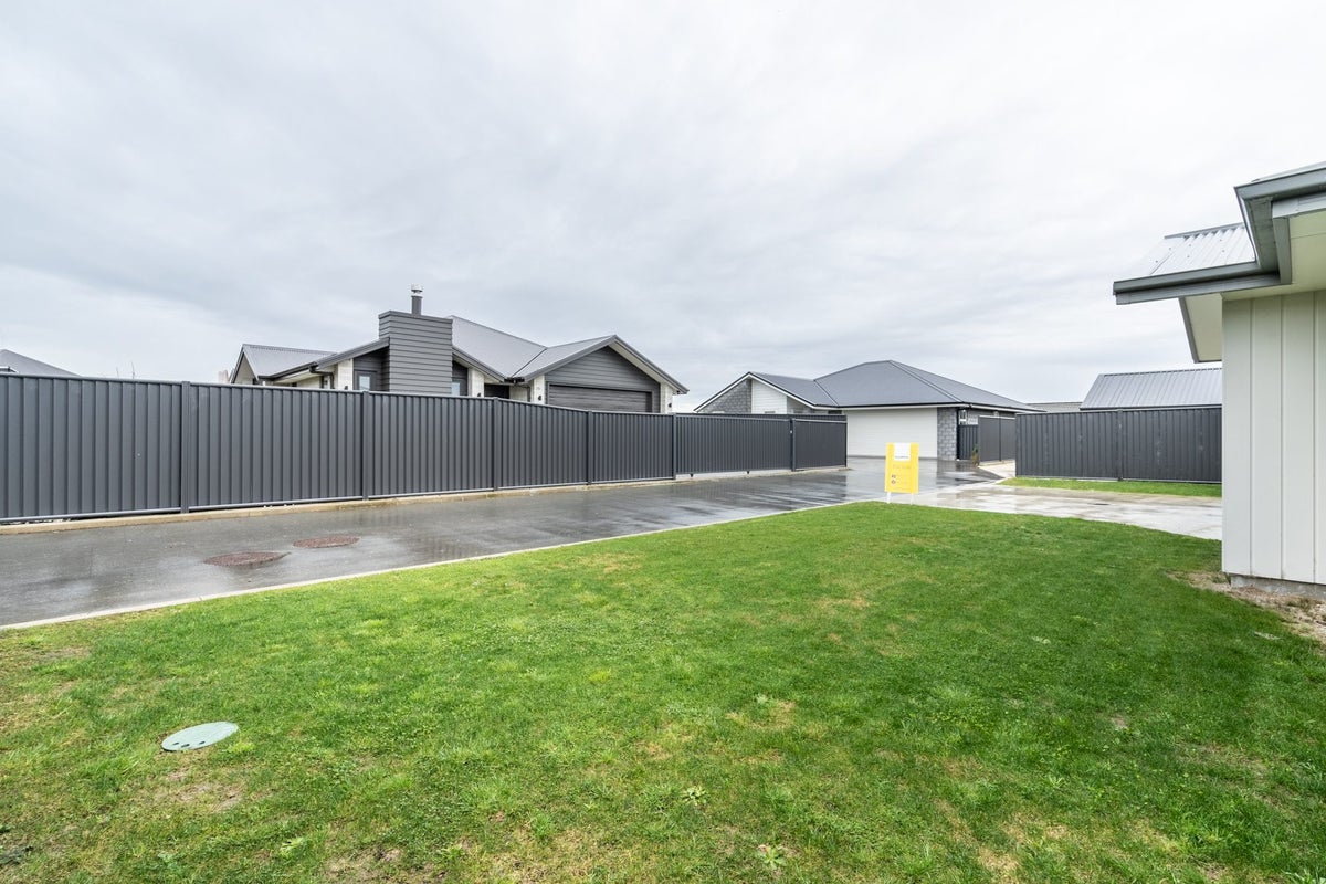 185 John Street, Heidelberg, Invercargill - Carousel 21