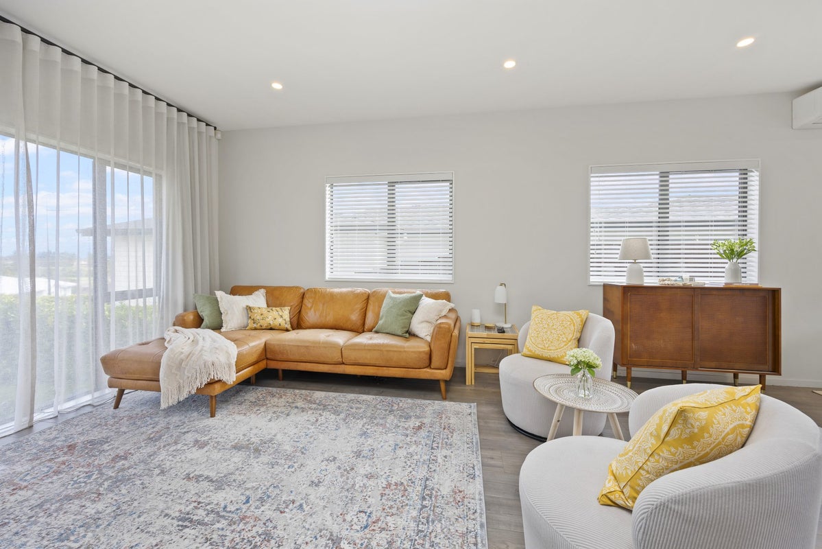 1 Tarara Lane, Kumeu - Carousel 2