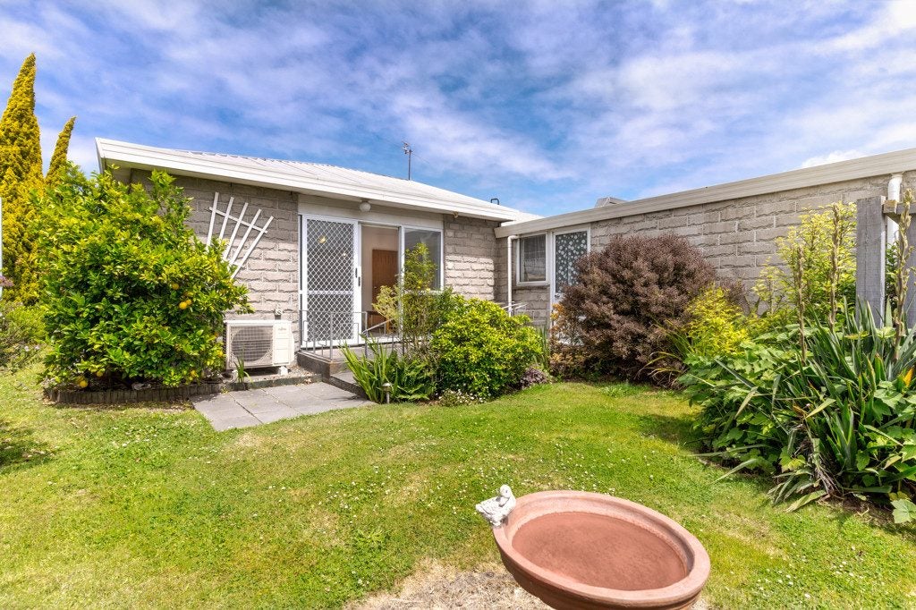 2/437 Main South Road, Hornby, Christchurch - Carousel 1