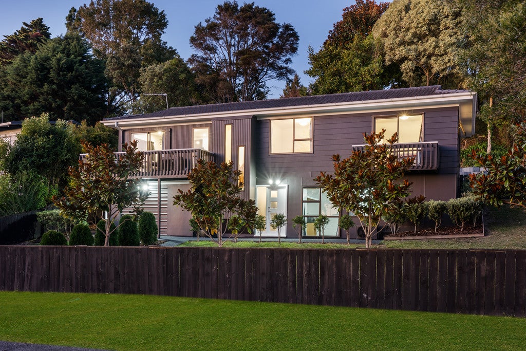 36 Bellfield Road, Opaheke, Papakura - Carousel 1