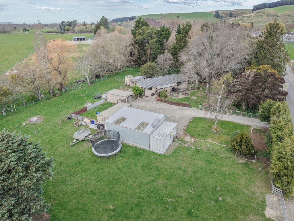 46 Papakaio Road, Oamaru - Carousel 22