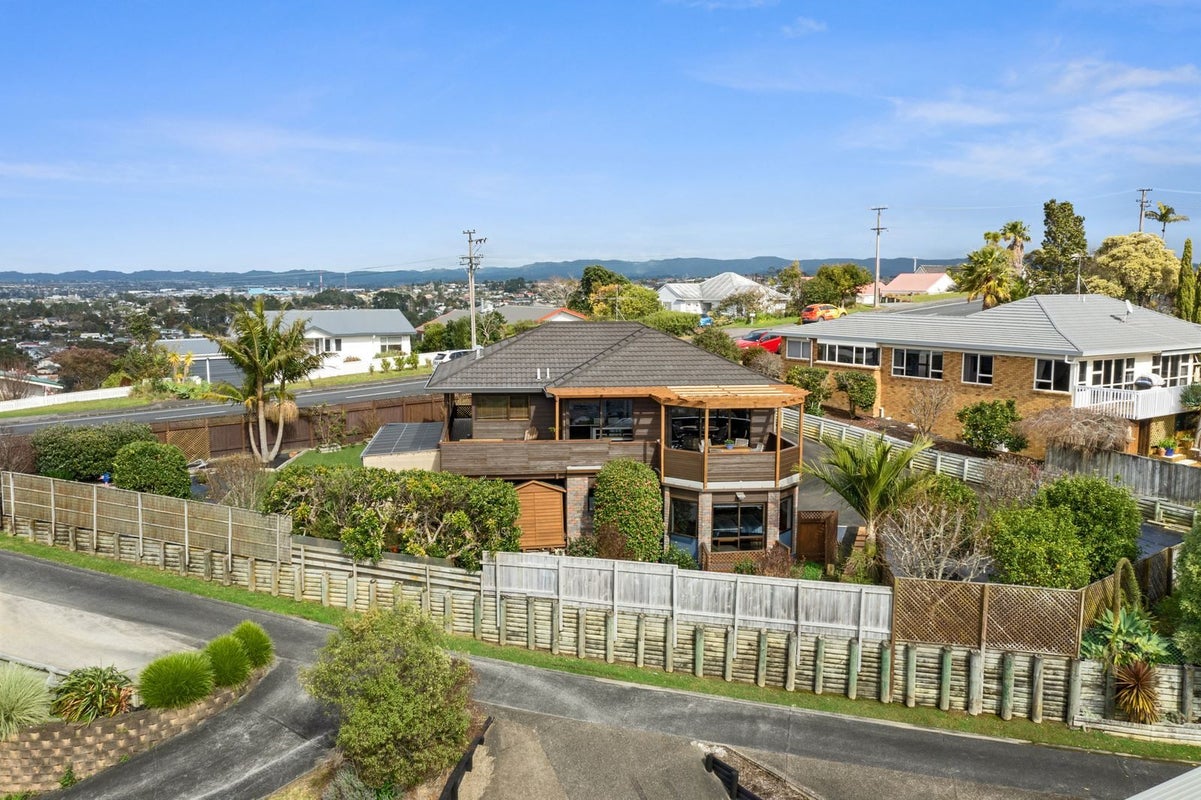 98 Luckens Road, West Harbour, Auckland - Carousel 33
