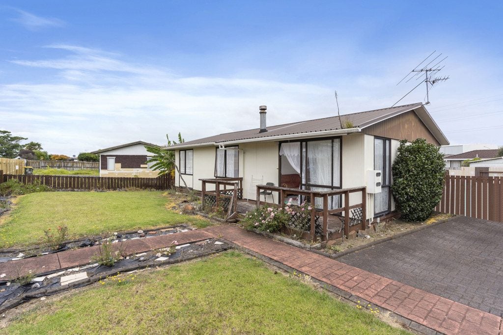 109 Shifnal Drive, Randwick Park, Auckland - Carousel 1