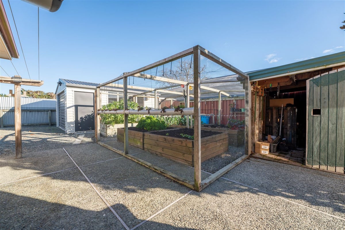 55 Harris Street, Pleasant Point - Carousel 21