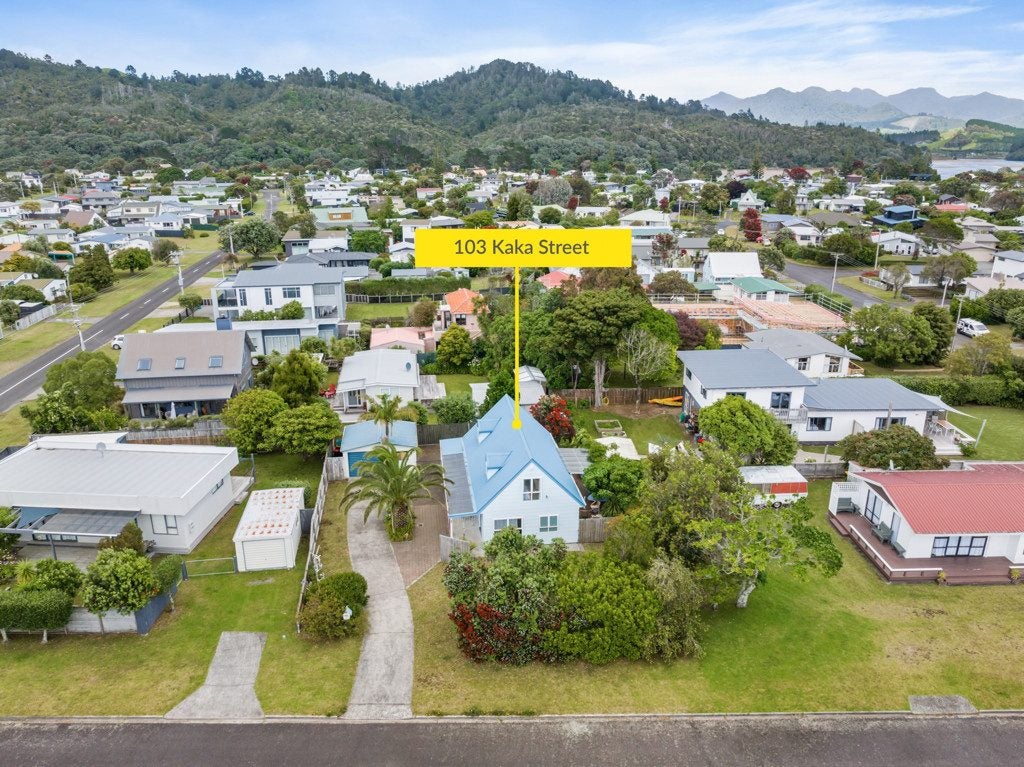 103 Kaka Street, Whangamata, Whangamata - Carousel 2