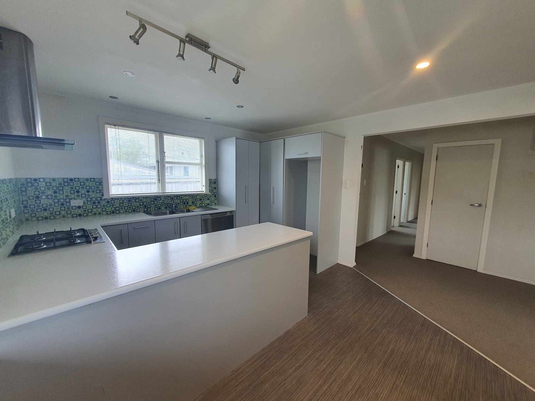 5A Byron Street, Trentham, Upper Hutt - Carousel 2