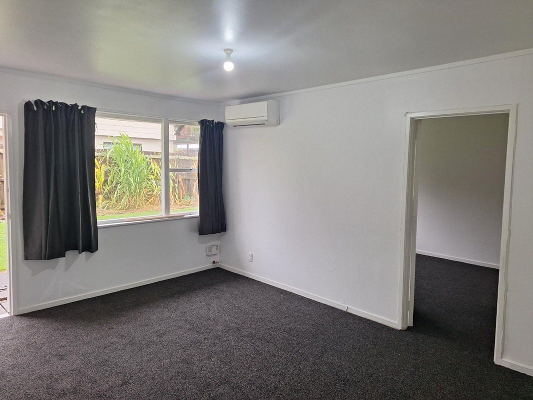 323 Panama Road, Mount Wellington, Auckland - Carousel 1