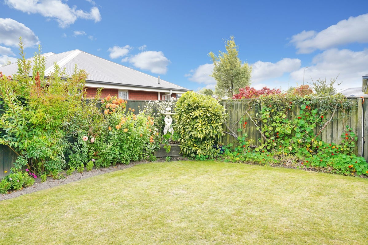 9 Bering Street, Northwood, Christchurch - Carousel 26