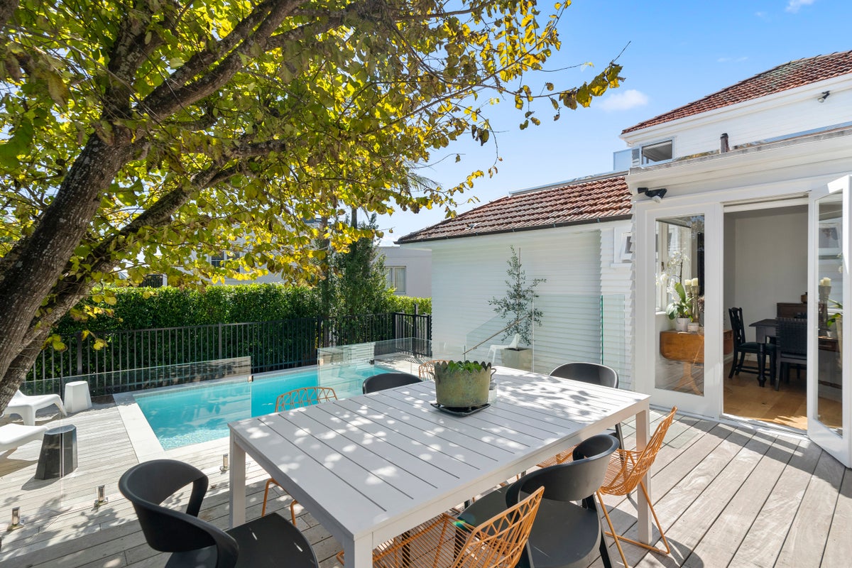 51A Coates Avenue, Orakei, Auckland - Carousel 1