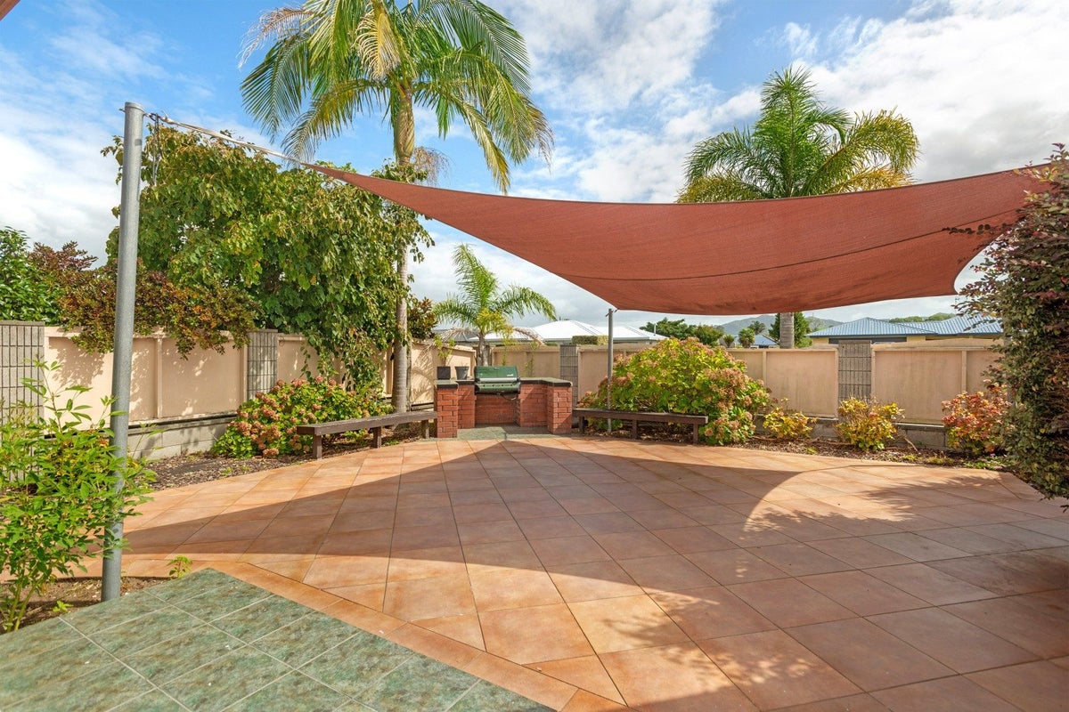 68 Potae Avenue, Lytton West, Gisborne - Carousel 1
