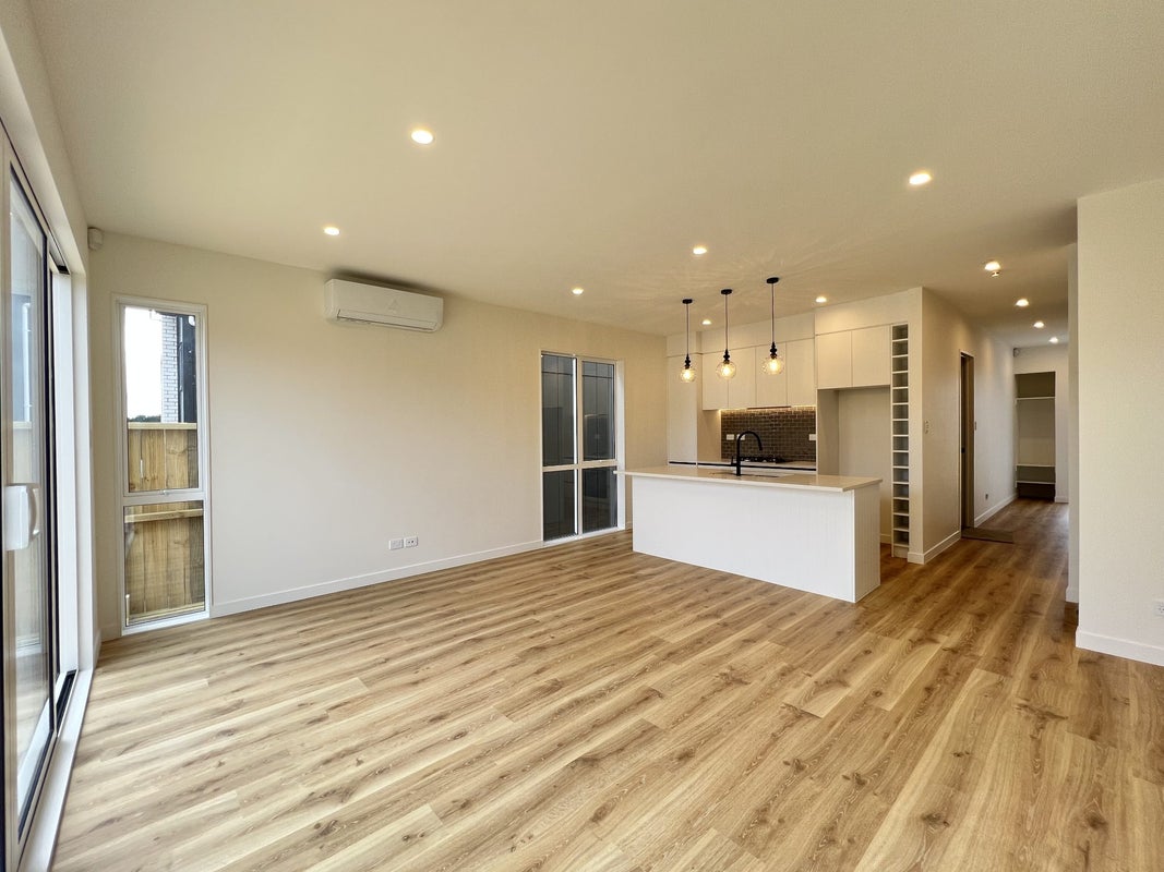 69 Biokovo Street, Massey, Auckland - Carousel 2