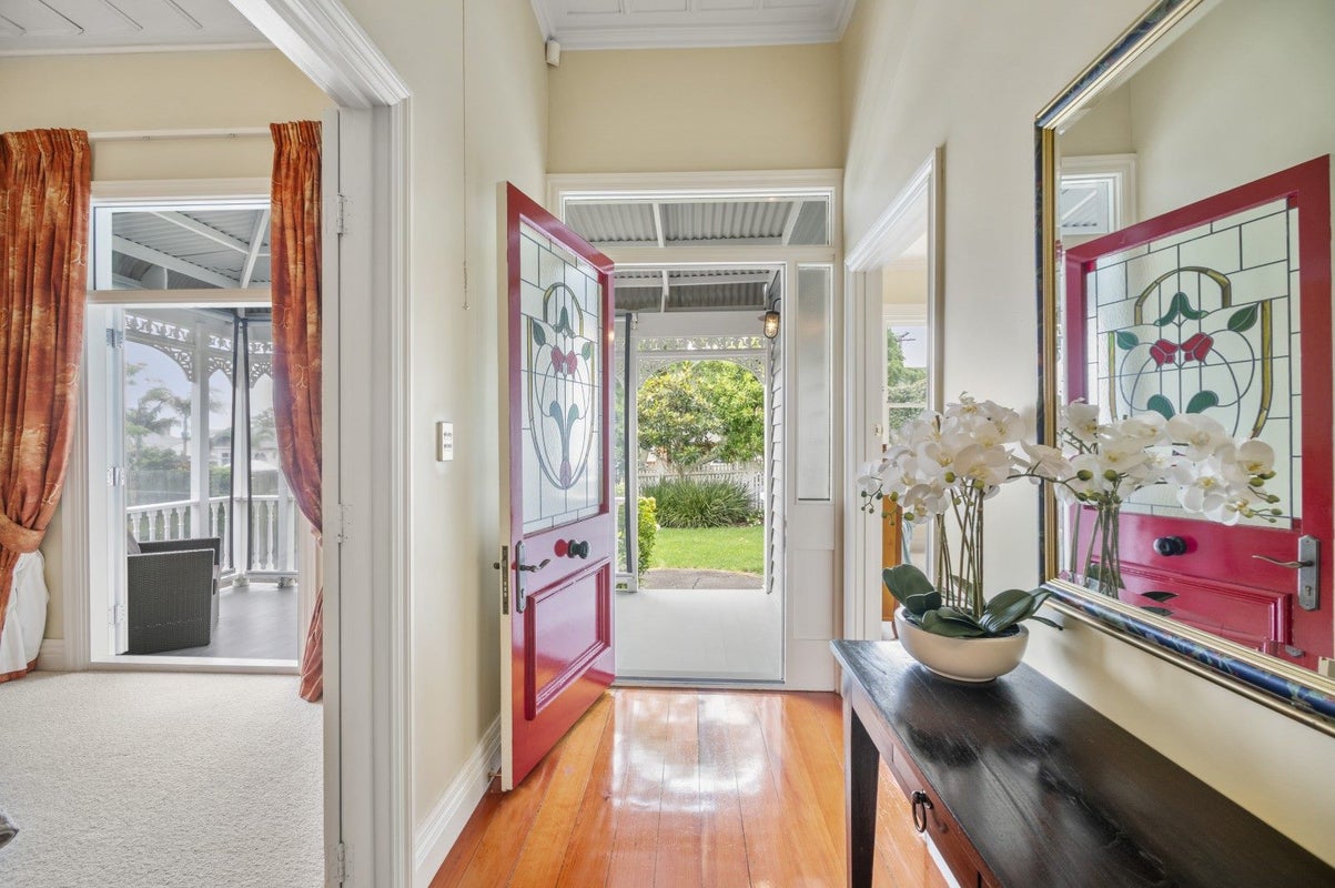 1/17 Herbert Road, Mount Eden, Auckland - Carousel 2