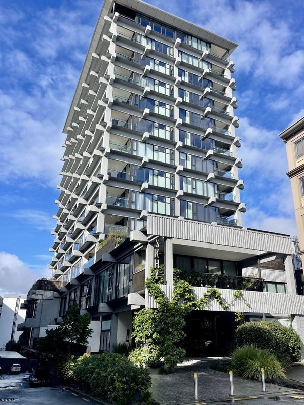 1004/5 Hohipere Street, Grafton, Auckland - Carousel 15