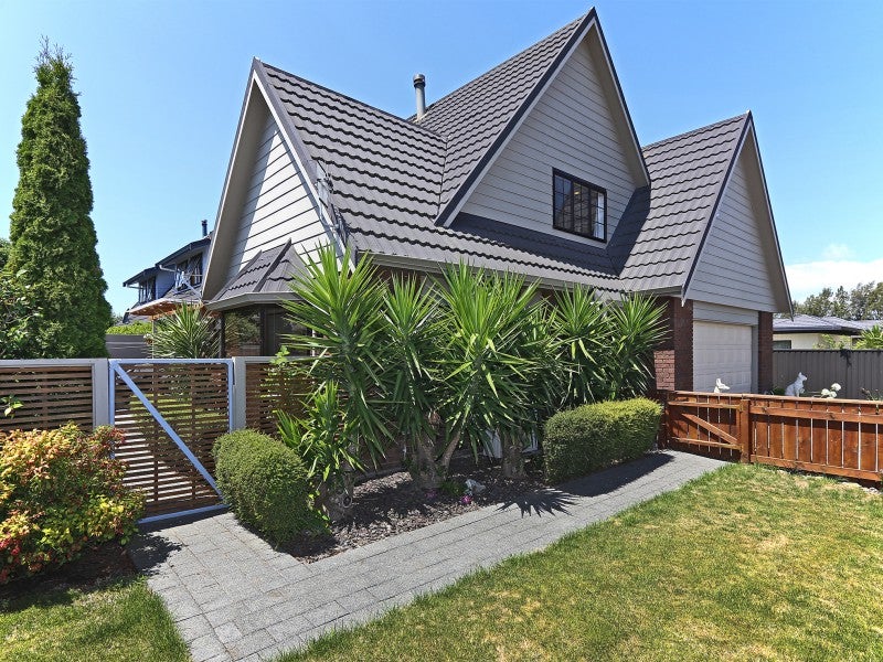 1228 Howard Street, Parkvale, Hastings - Carousel 1