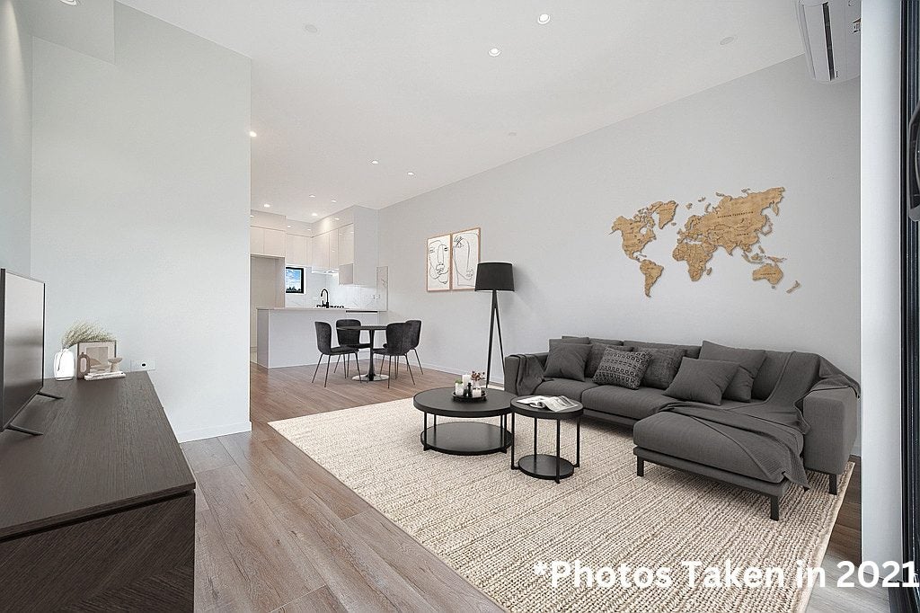 34 Picturesque Drive, Flat Bush, Auckland - Carousel 1