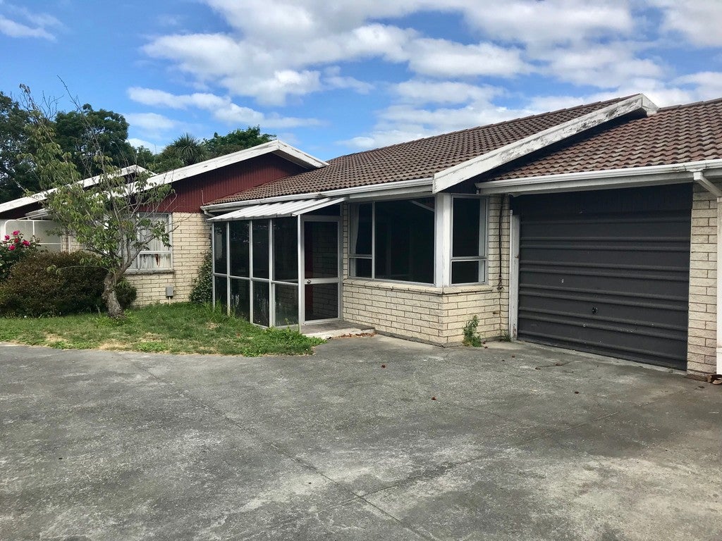 2/20 Geraldine Street, Edgeware, Christchurch - Carousel 1