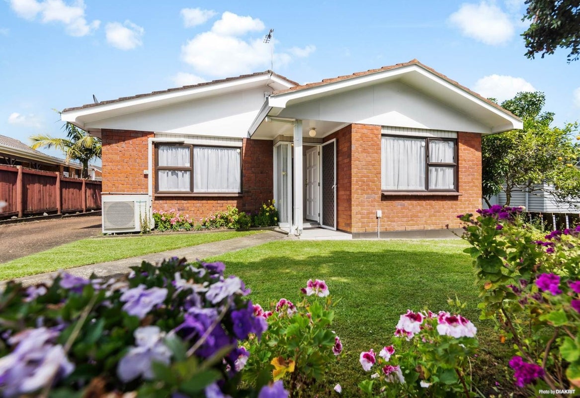 431A Blockhouse Bay Road, Blockhouse Bay, Auckland - Carousel 1