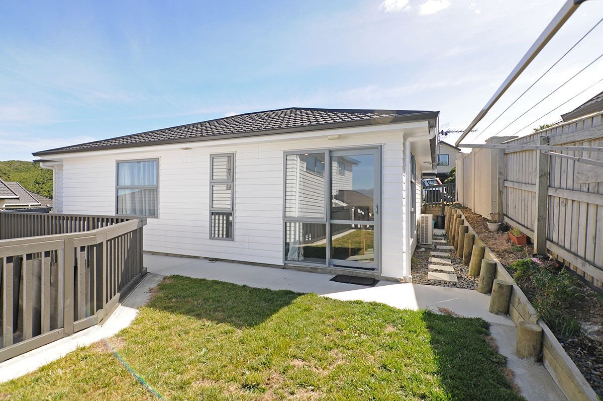 109 Ashton Fitchett Drive, Brooklyn, Wellington - Carousel 12