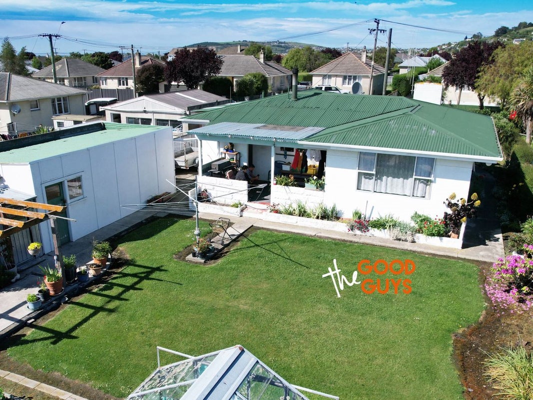 2 Dacre Street, Oamaru North, Oamaru - Carousel 1
