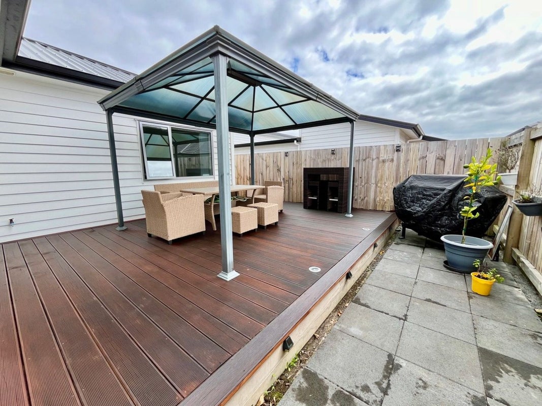 16 Whareatua Avenue, Takanini, Auckland - Carousel 2