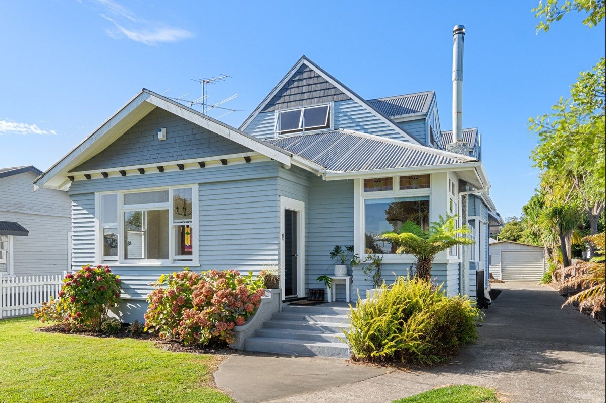 8 Heta Road, Inner Kaiti, Gisborne - Carousel 1