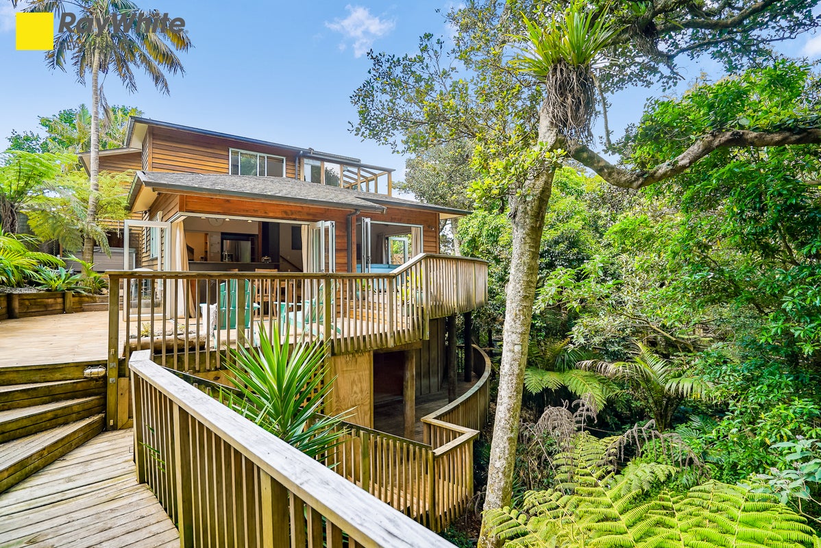 183 Maraetai Drive, Maraetai, Auckland - Carousel 1