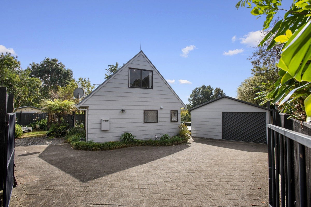 17B Snowden Street, Ohauiti, Tauranga - Carousel 1