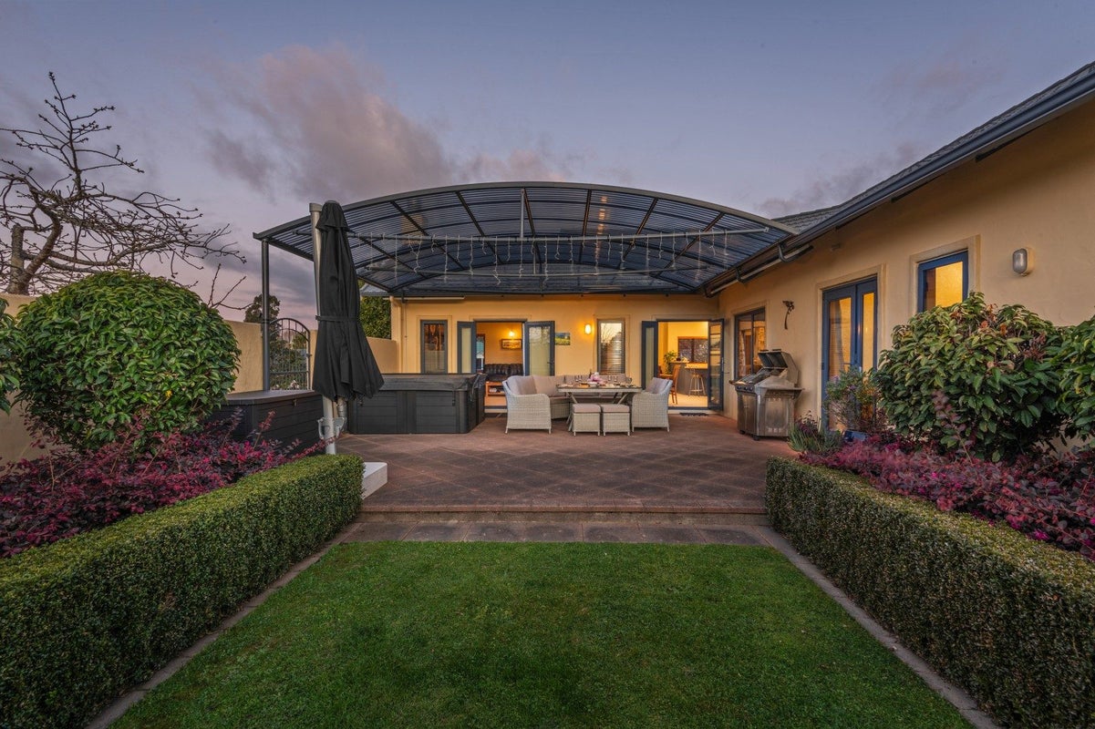 33 Cashmere Drive, Fitzherbert, Palmerston North - Carousel 20