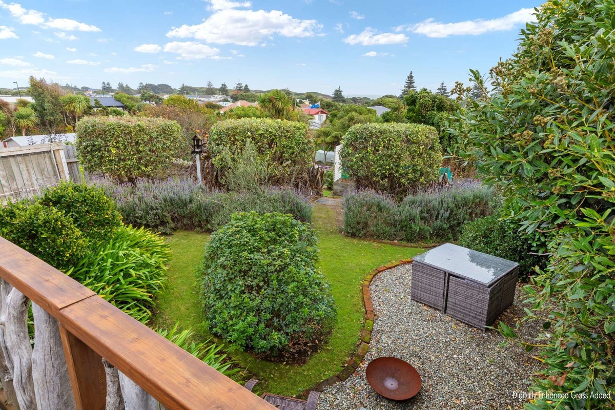 39 Matai Street, Castlecliff, Whanganui - Carousel 2