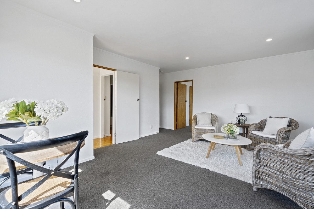 38A POPE ST, CAMBORNE, PORIRUA - Carousel 2