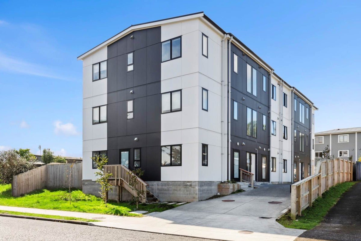 102/4 Richards Avenue, Papatoetoe, Manukau City, Auckland - Carousel 2