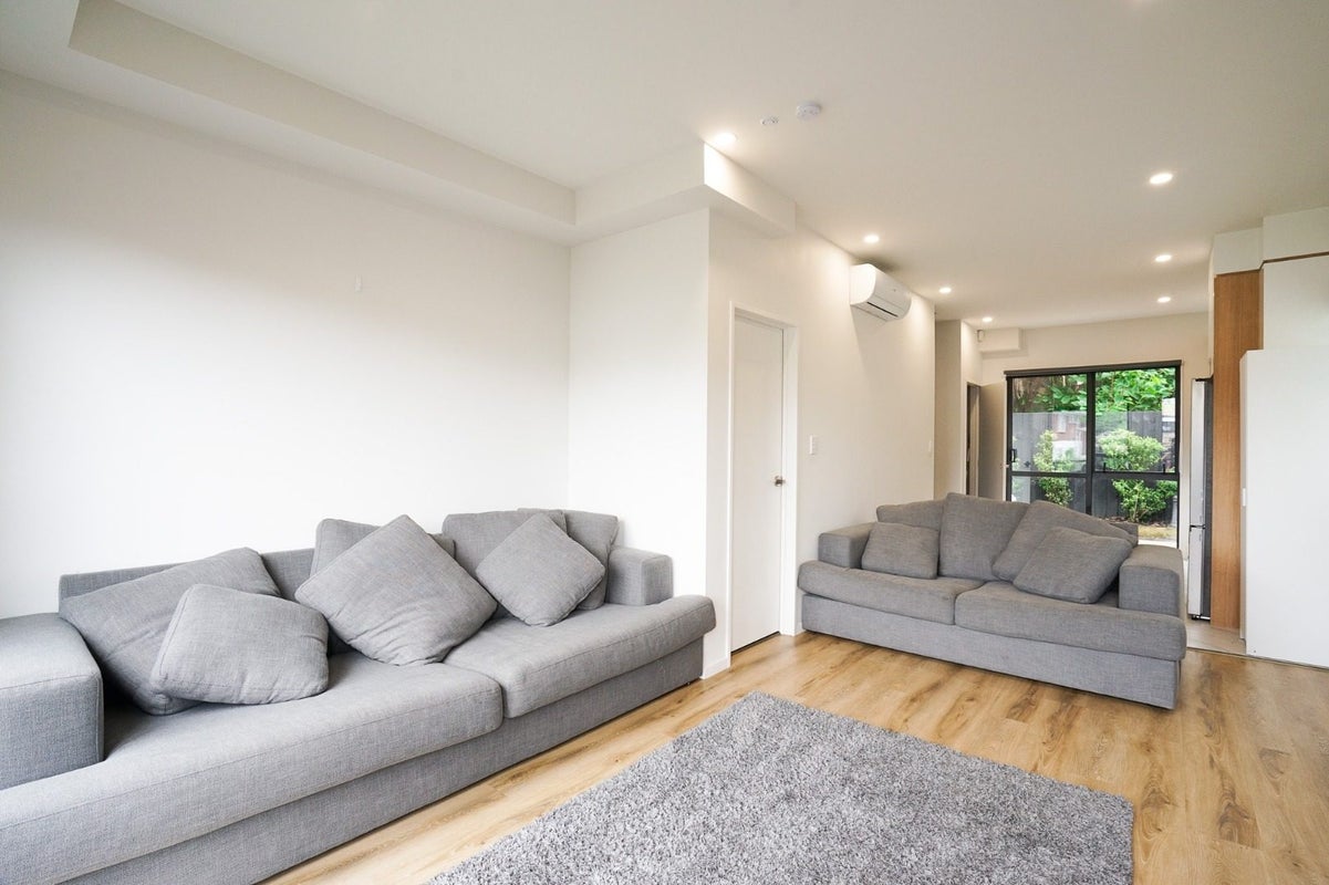 14/86 Elliot Street, Pahurehure, Papakura - Carousel 2
