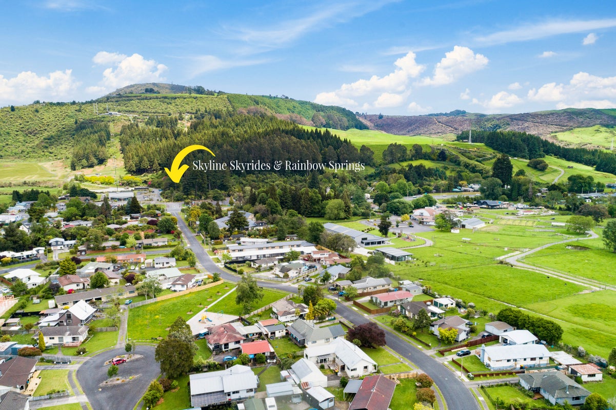 31 Barnard Road, Fairy Springs, Rotorua - Carousel 1